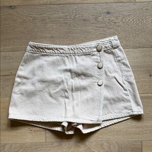 Stylish Cream Women's Skort